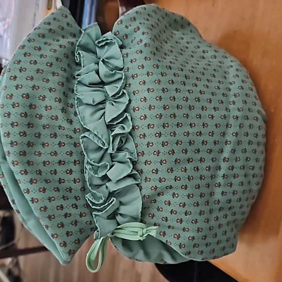 Floral Patterned Green Tea Cozy - Picture 2 of 3
